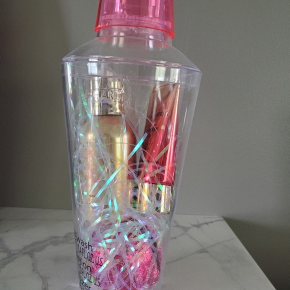 Bath Set w/shaker bottle - Picture 4 of 5